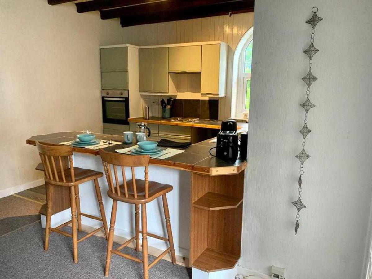 Cottage In Kilmun Argyll - 2 Bedrooms Sleeps 2 (Adults Only) Dunoon Dış mekan fotoğraf